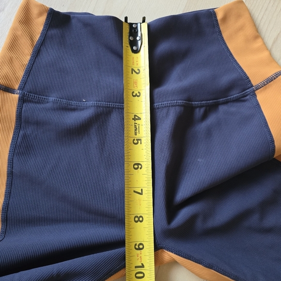 Wilo The Label Shorts Set Size Small - Picture 7 of 12